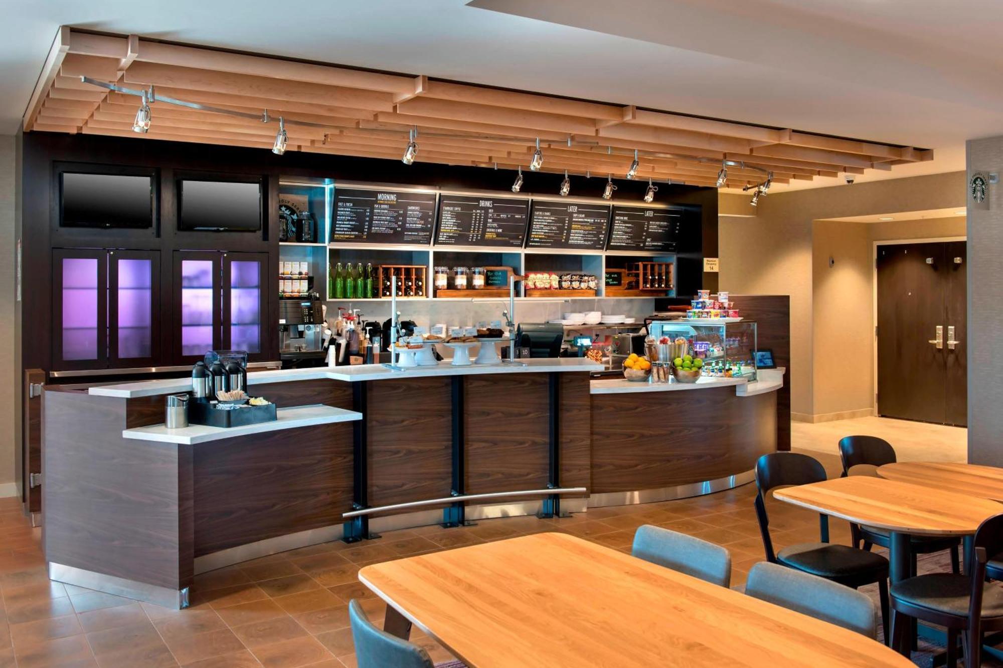 Hotel Courtyard By Marriott Schenectady At Mohawk Harbor Exterior foto